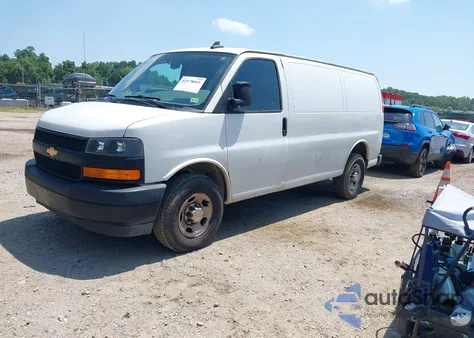 2021 Chevrolet Express Cargo Rwd 2500 Regular Wheelbase Wt from USA, damaged, VIN 1GCWGAFP7M1240646